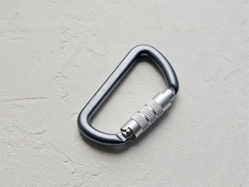 Карабин стальной GURU Typhoon TWL, GURU (вспомогательный, не для страховки)